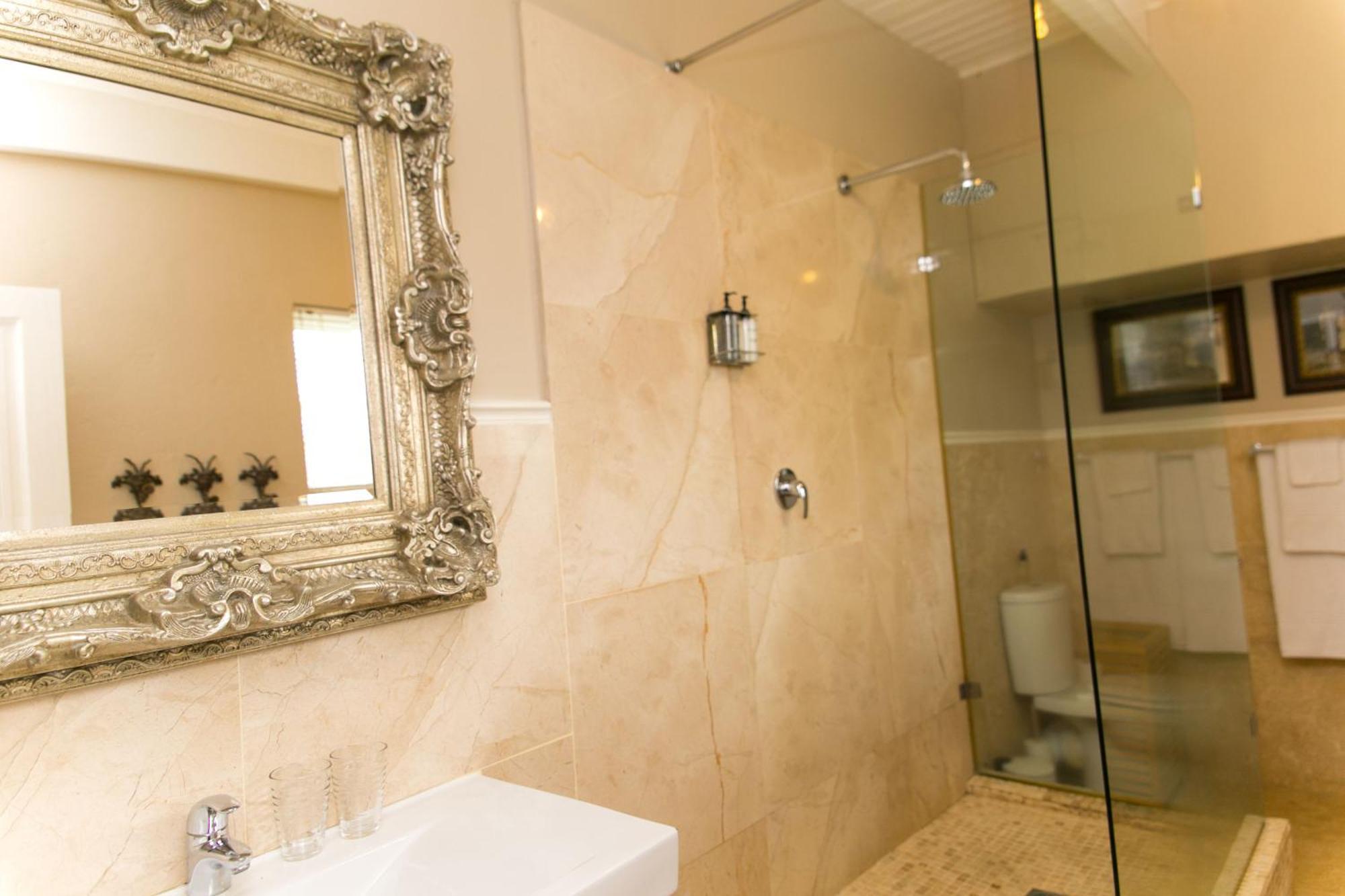 Maison Chablis Guest House Franschhoek Bilik gambar